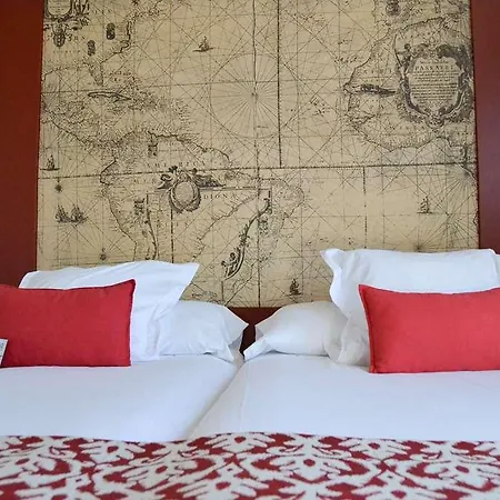 Ribera De Triana Otel 4*