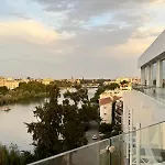 Ξενοδοχείο Ribera De Triana 4*