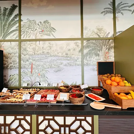 Ribera De Triana Hotel 4*