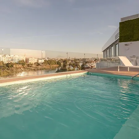Ribera De Triana Hotel 4*