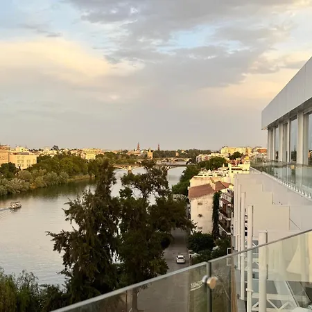 Hotel Ribera De Triana 4*