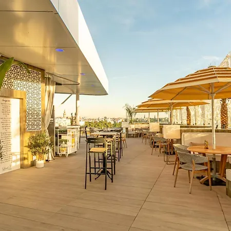 Hotel Ribera De Triana 4*