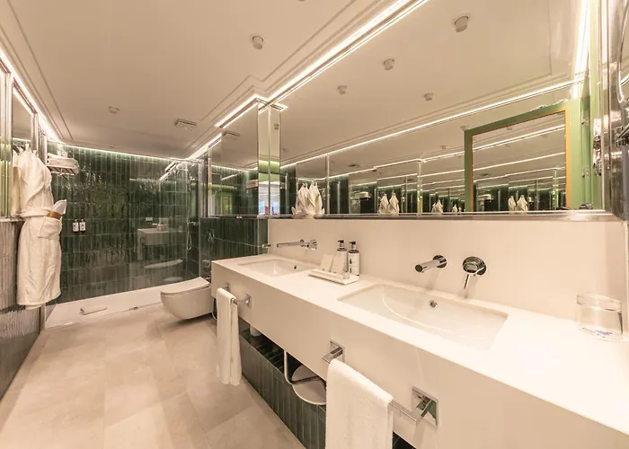 Ribera De Triana Sevilla