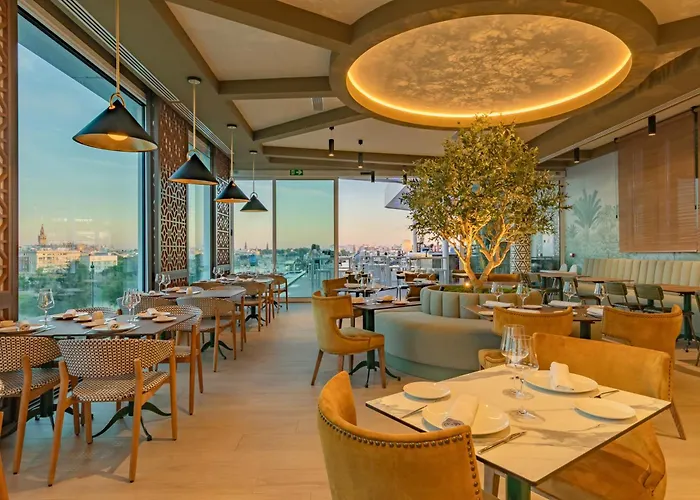 Ribera De Triana Hotel