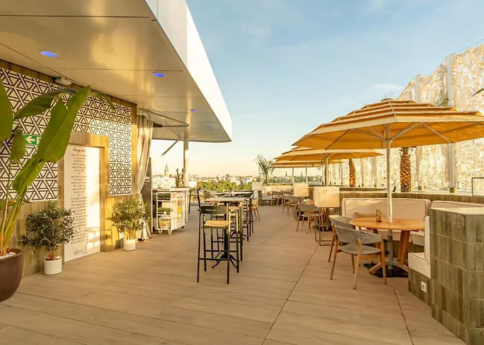 Hotel Ribera De Triana 4*