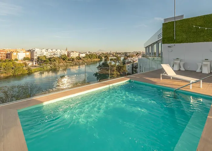 Ribera De Triana Отель 4*